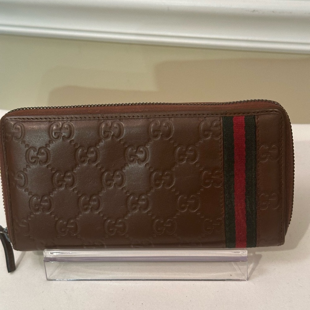 GUCCI continental brown wallet with sherry line in EUC, with COA. - Picture 2 of 12